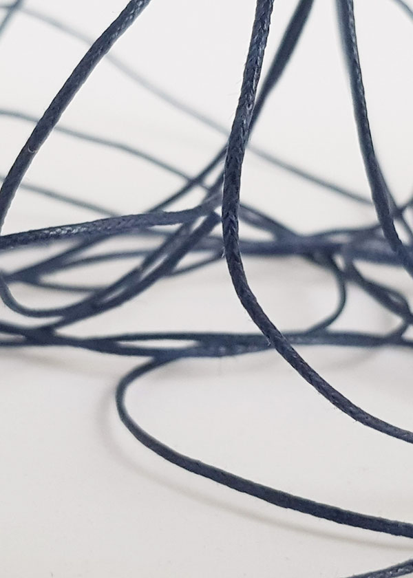 Radezain.ee-tumesinine-vahapael