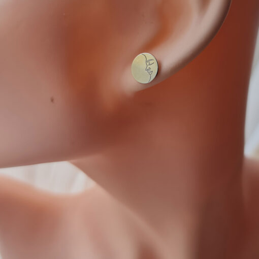 Alternative view of Kuu & Päike hõbekõrvarõngad