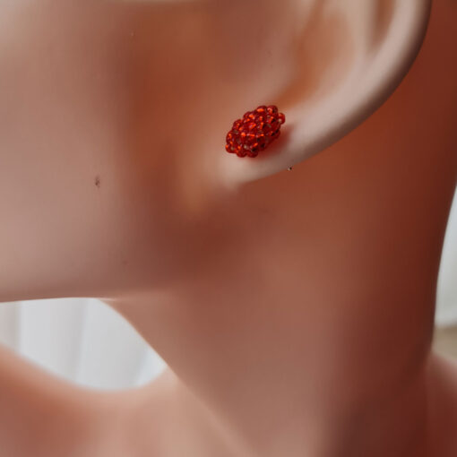 Alternative view of Täppkõrvarõngad - Frostage - punane