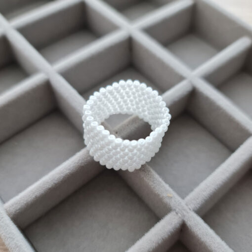 Alternative view of Seemnehelvestest sõrmus "Valge"