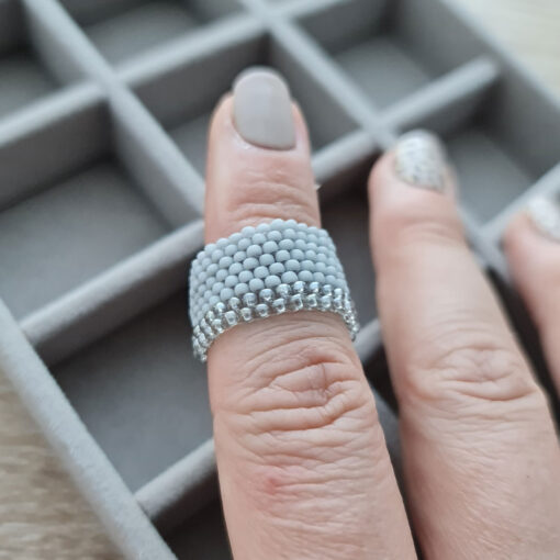 Alternative view of Seemnehelvestest sõrmus "Hall"