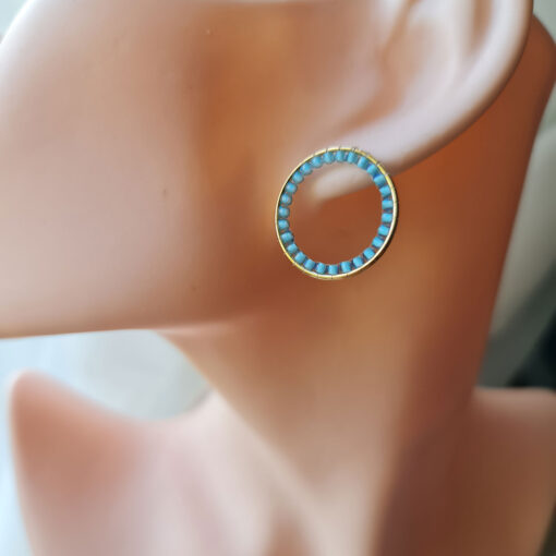 Alternative view of Kuldsed ümmargused kõrvarõngad - sinised