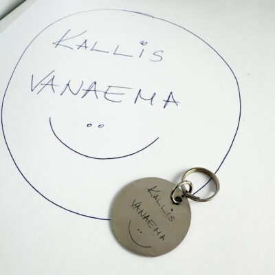 Kingitus-vanavanematele---sinu-joonistatud-pildiga-võtmehoidja