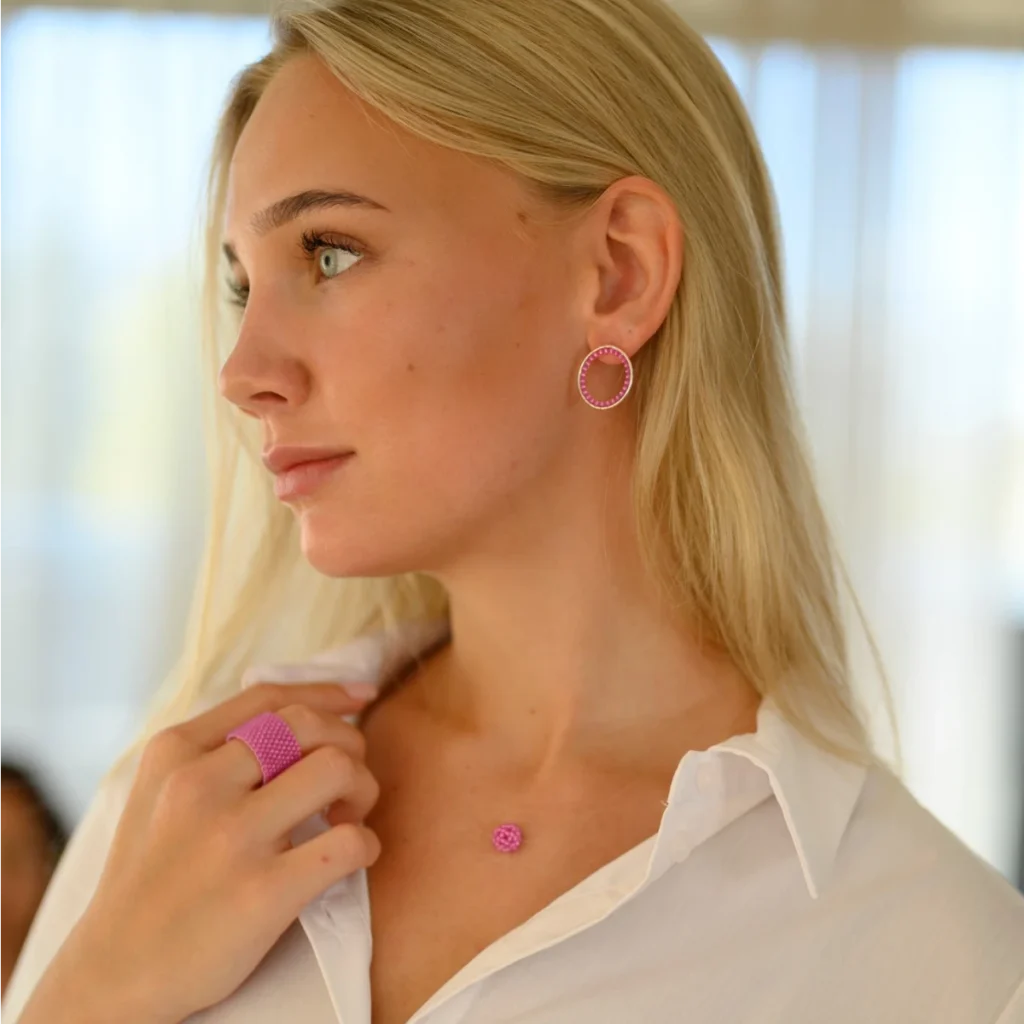 Frostage necklace